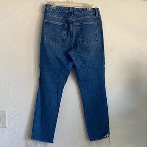Good American high rise straight jeans size 31